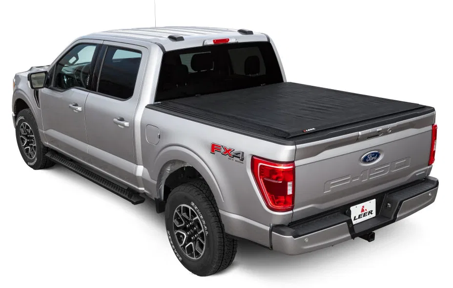 610112 – LEER Tonneau Cover, Soft Roll-up Black Vinyl